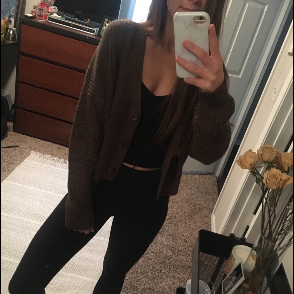 dark green/brown cropped cardigan